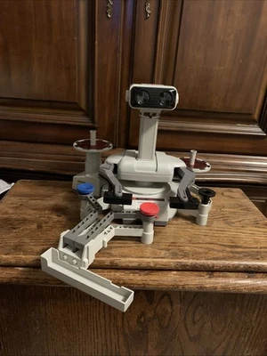 Nintendo R.O.B. Rob the Robot NES-012 - Image 1 of 4