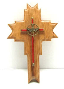 Vtg Tiffany Cross Solid Red Oak 7" Wood & metal Cross with DOVE in CIRCLE MN USA - Picture 1 of 3