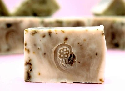 Gundermann - Seife - 93g - nur natürlich - handgemacht - Portofrei ab 5 Stück - Bild 1 von 2