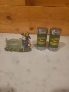 Statuetta di benvenuto JOHN DEERE Salt & Pepper Shakers e Mary's Moo Moos - Foto 1 di 16