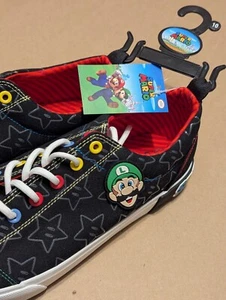 Super Mario Brothers Luigi Canvas Lace Up Low Top Shoes Mens Size 10 Ground Up! - Picture 1 of 6