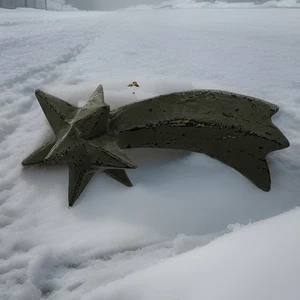 Large 11” 3D Distressed Paper Moche Shooting Star Hanging Christmas Ornament - Picture 1 of 8