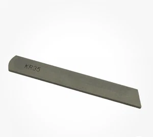 Coltello inferiore #KR35 per macchina da cucire industriale overlock Siruba - Foto 1 di 1