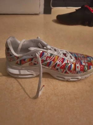 AO5117-100 air max plus coupe du monde 2018 - Photo 1/4