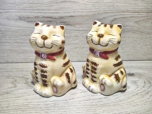 Vintage lächelnde Tabby Katze/Kätzchen Keramik Salz & Pfefferstreuer GKAO Keramik - Bild 1 von 9