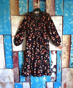 Women's Old Navy Long-Sleeve Fit & Flare Smocked Midi Dress XLARGE Black Floral - Picture 1 of 12