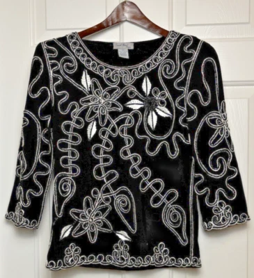 Coral Bay Top 女式 PS 黑色带白色花卉几何图案 3/4 袖弹力 — 第 1/4 张图片