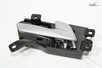2015-2017 HYUNDAI SONATA FRONT RIGHT PASSENGER SIDE INTERIOR DOOR HANDLE OEM - Image 1 of 4