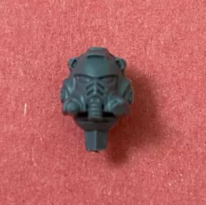 CASCO INTERCESSORE PESANTE SPACE MARINE (C) - 40K - Foto 1 di 1