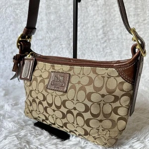Bolso de hombro Coach Bleaker Signature East 12594 - Imagen 1 de 20