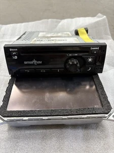 Paccar SMARTNAV DEA610 Radio PP107007-6102200000 With DEA601 PP107006 Screen - Picture 1 of 5