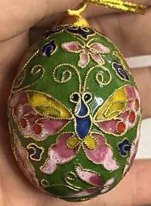 Vintage Cloisonné 2” Green Enamel Egg Hanging Ornament W Butterflies - Picture 1 of 6
