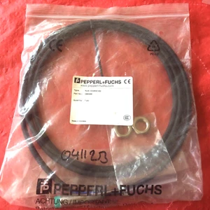 PEPPERL & FUCHS NJ4-12GM40-E2 Inductive Sensor - Picture 1 of 2
