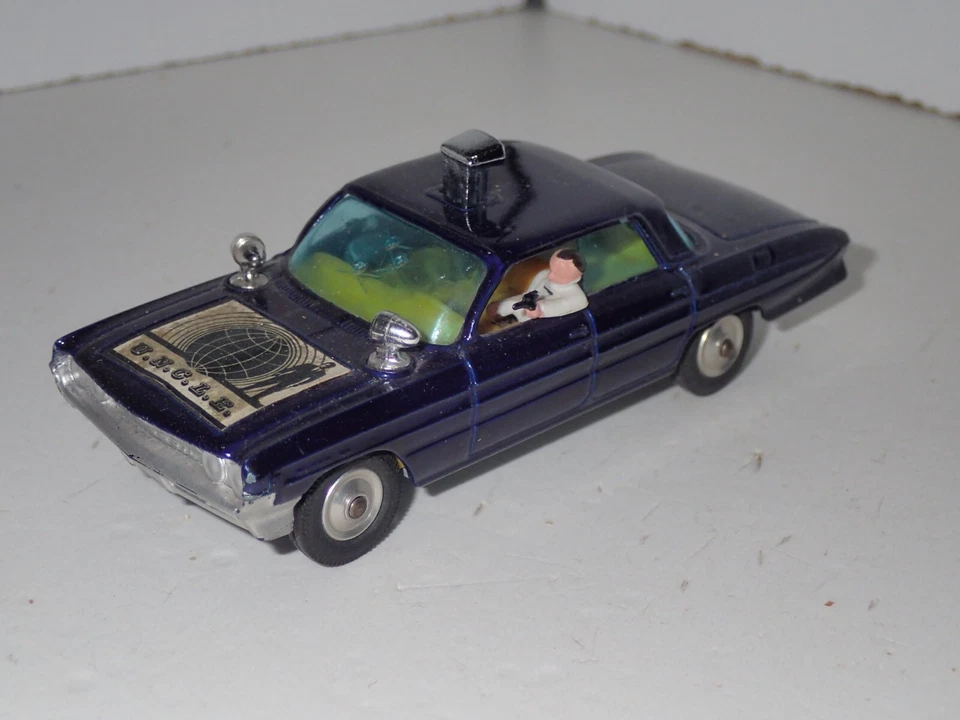 CORGI TOYS 497 OLDSMOBILE THE MAN FROM U.N.C.L.E. (2) - Immagine 1 di 4