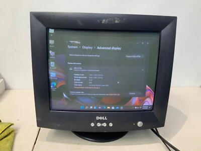 *RETRO GAMING** Dell E773C CRT Monitor W/ Stand **TESTED WORKING AS IS* - Image 1 of 4
