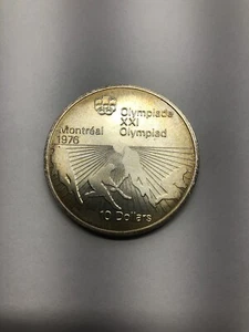 1976 Canada 10 Dollars Field Hockey Olympic Silver Commemorative Coin!! - Picture 1 of 2