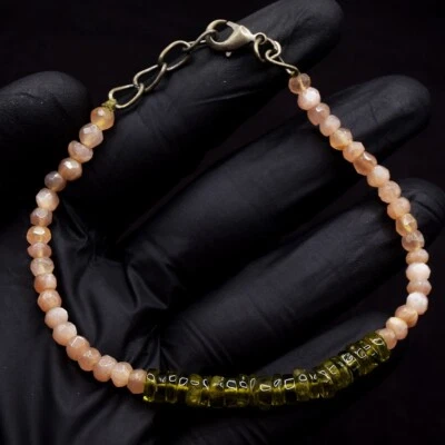 Top Quality Fantastic Grey Moonstone &Peridot  40 Cts Beaded Bracelet VK 49 E662 - Image 1 of 3