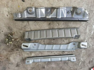 84-85 Toyota Celica Passenger Right Rear Vent Window Trim Retaining Mounts Set - Picture 1 of 3