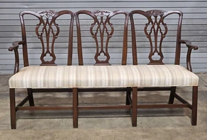 KITTINGER Mahogany Chippendale Style Settee Williamsburg Style Rare - Picture 1 of 9
