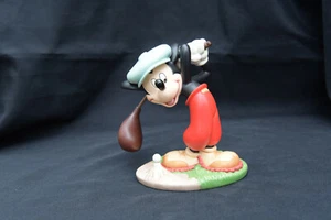 Disney Classics Collection - Mickey Mouse “What A Swell Day For A Game Of Golf” - Picture 1 of 11
