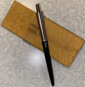 Paper Mate Double Heart ๐๐ Ballpoint Pen with Pocket Sleeve Protector and Clip - Picture 1 of 12