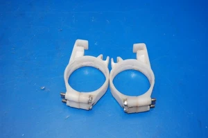 DRZ400SM 2006 05-24 OEM GUÍA HORQUILLA SOPORTE ESCUDO 51210-36E61 - Imagen 1 de 12