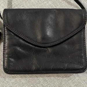Borsa a tracolla Etc By Vannoort Mini in pelle morbida 5x7 nera tracolla lunga perfetta - Foto 1 di 9