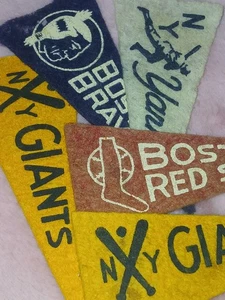 5 Vintage 1930er New York Yankees Red Sox - Boston Braves - Giants Mini Filz Wimpel - Bild 1 von 8