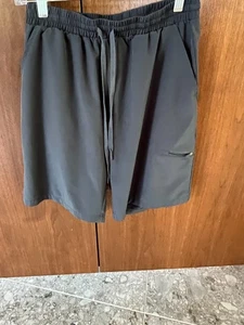 Mono B The Chris graue Herrenshorts mit Fronttaschen & seitlicher Reißverschlusstasche GR: Small - Bild 1 von 6