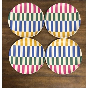 NUEVO CON ETIQUETAS: Room Essentials - Platos de ensalada de melamina retro a cuadros, 8,5", Juego de 4 - Imagen 1 de 6