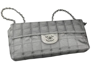 Chanel New Travel Line Chocolate Bar Chain Schultertasche Schwarz - Bild 1 von 9