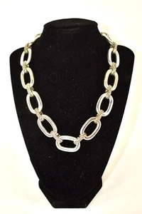 VINTAGE DANA BUCHMAN SILVER - TONE HAMMERED OVAL LINK CHAIN NECKLACE 19" - Picture 1 of 7
