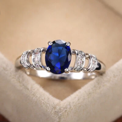 Anillo de compromiso de moda para mujer Simplicity circonita cúbica relleno de oro blanco talla 6-10 Foto 1 de 4