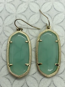 Kendra Scott Elle Earrings In light green chalcedony gold tone - Picture 1 of 9