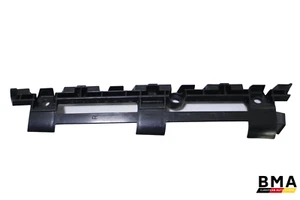 Guía de soporte de parachoques trasero Rolls Royce Ghost 51127204910 2014-2018 OEM - Imagen 1 de 4