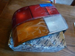 feu arriere gauche renault 19 phase I (1) NEUF jamais monté. - Foto 1 di 3