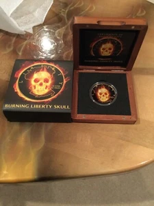 Burning Walking Liberty Skull 2015 1oz .999 Pure Silver, black 24K plated FreSp - Bild 1 von 1