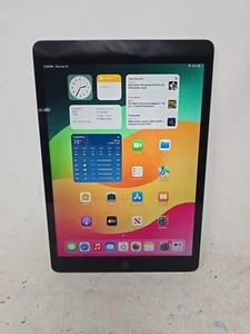Apple iPad 9th Gen 64GB 17.5.1 SILVER A2602 MK2L3LL/A WiFi Only Factory Reset - Picture 1 of 15