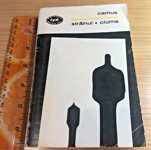 STRAINUL | CIUMA  by Albert Camus * Romanian language translation 1968 TPB - Picture 1 of 11