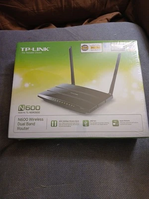 TP-Link N600 Wireless Wi-Fi Dual Band Router NIB TL-WDR3500 - Image 1 of 4