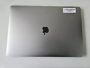 Apple MacBook Pro 256GB SSD 16GB i7 Catalina 10,15,7 15" ( A1990 ) GEBRAUCHT Grade C - Bild 1 von 10