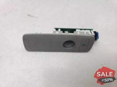 VOLKSWAGEN TOUAREG 7P INTERIOR TECHO TRASERO DERECHO LECTURA CONFORT PANEL DE LUZ 2011 Foto 1 de 4