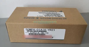 1PC NEW Yaskawa Servo Motor SGMPH-01A1A-YR21 - Picture 1 of 1