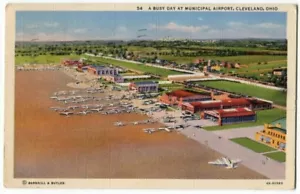 Postal de lino vintage del aeropuerto municipal de Cleveland OH Ohio 1944 121113 OS - Imagen 1 de 2