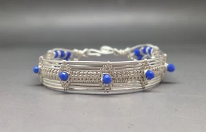 Pulsera enchapada en plata envuelta en alambre hecha a mano - Imagen 1 de 12
