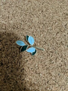 Olive Branch Pin - Picture 1 of 1