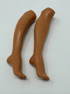 Rainbow High Georgia Bloom Ersatzbeine gewölbt links und rechts OOAK - Bild 1 von 5