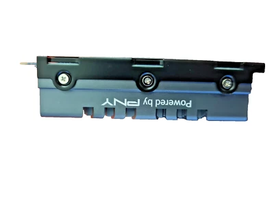 PNY XLR8 CS3040, 1 TB M.2 NVMe, Interne SSD mit Kühlkörper (M280CS3040HS-1TB-RB) - Bild 1 von 4