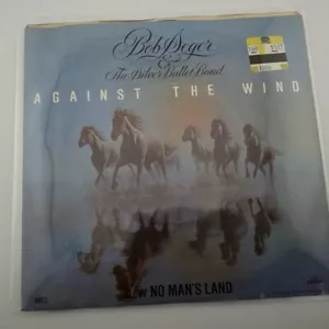 Bob Seger Against The Wind/No Man's Land w/ Picture Sleeve 1980 45 RPM - Picture 1 of 4