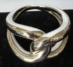 Michael Kors Silver Tone Brass Twist Love Knot Ring Size 7 - Picture 1 of 4